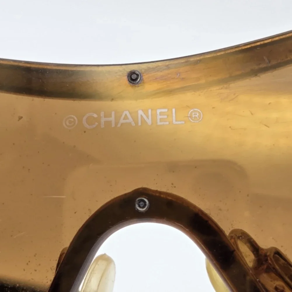 CHANEL vintage camellia